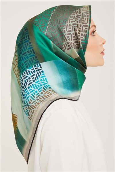 Armine Sura İpek Eşarp 23Ka9044 37