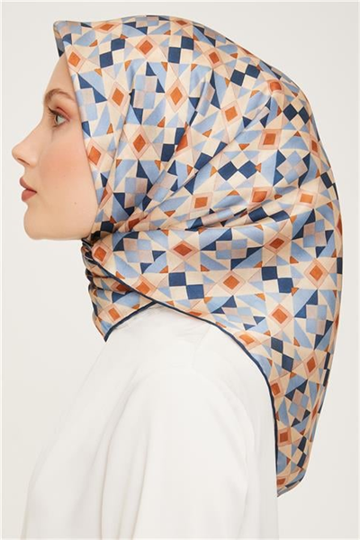 Armine Sura İpek Eşarp 23Ka9045 03