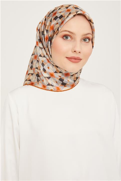 Armine Sura İpek Eşarp 23Ka9045 34