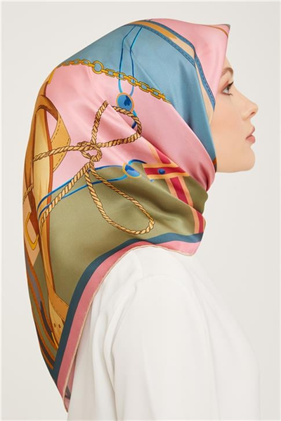 Armine Sura İpek Eşarp 23Ka9046 01