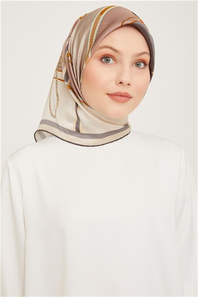 Armine Sura İpek Eşarp 23Ka9046 05