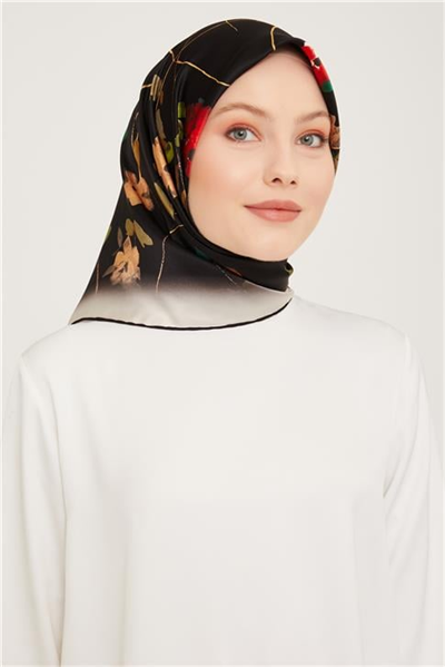 Armine Sura İpek Eşarp 23Ka9048 04