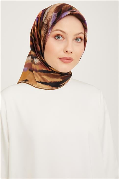 Armine Sura İpek Eşarp 23Ka9049 05
