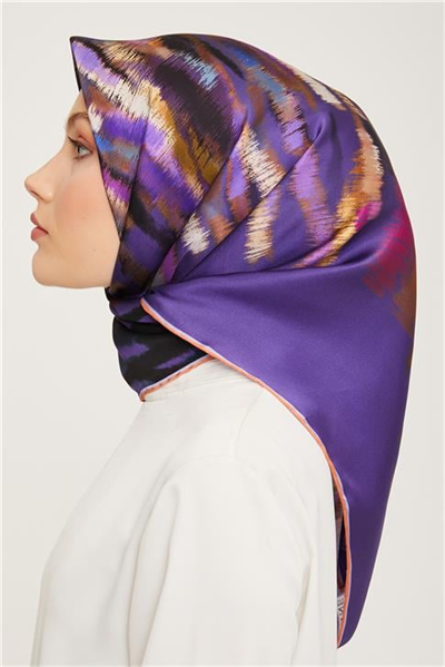 Armine Sura İpek Eşarp 23Ka9049 34