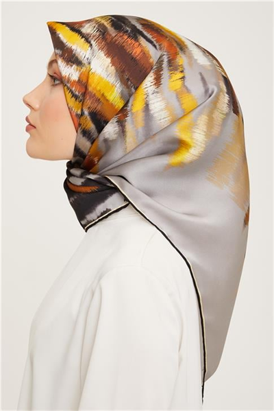 Armine Sura İpek Eşarp 23Ka9049 39