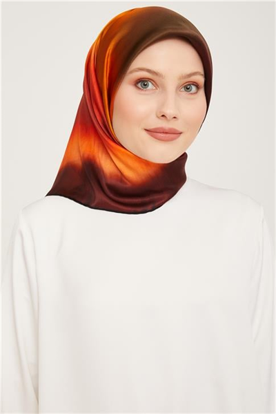 Armine Sura İpek Eşarp 23Ka9051 31 06