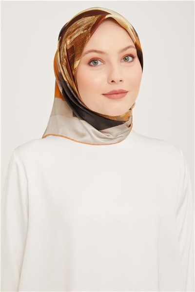 Armine Sura İpek Eşarp 23Ka9052 32