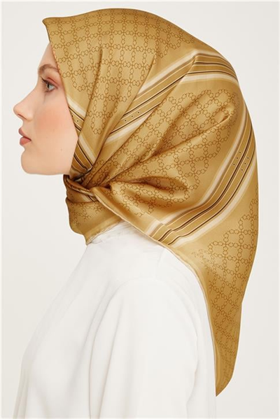 Armine Sura İpek Eşarp 23Ka9054 10
