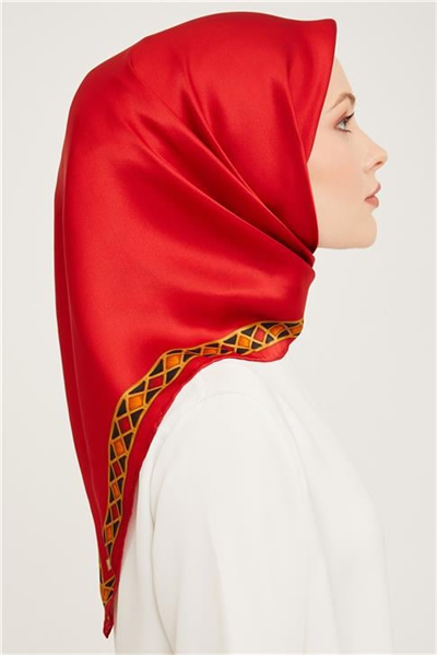 Armine Sura İpek Eşarp 23Ka9057 31 02