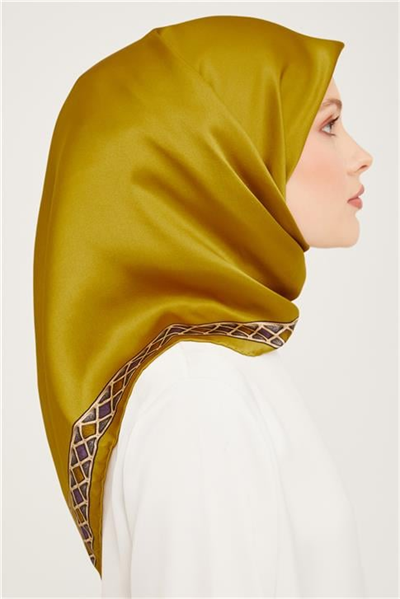 Armine Sura İpek Eşarp 23Ka9057 31 31