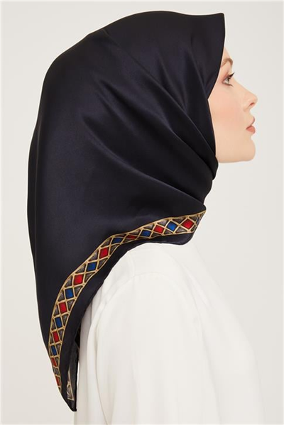Armine Sura İpek Eşarp 23Ka9057 31 36