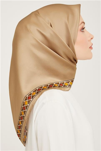 Armine Sura İpek Eşarp 23Ka9057 31 37