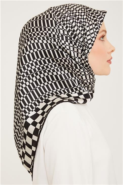 Armine Sura İpek Eşarp 23Ka9058 33