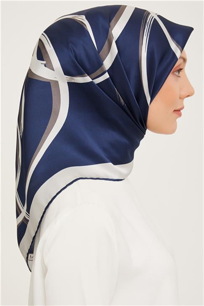 Armine Sura İpek Eşarp 23Ka9059 04