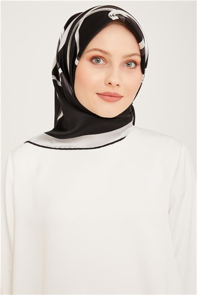 Armine Sura İpek Eşarp 23Ka9059 09