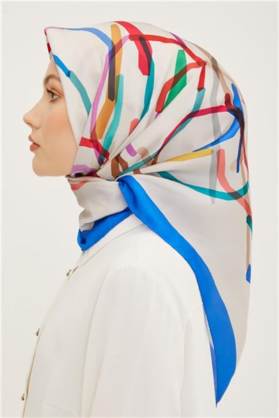 Armine Sura İpek Eşarp 23Ya8902 02