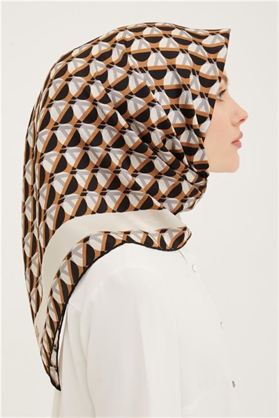 Armine Sura İpek Eşarp 23Ya8903 01