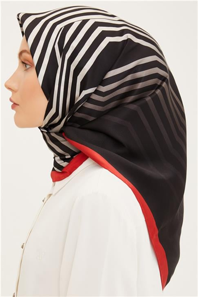 Armine Sura İpek Eşarp 23Ya8905 05
