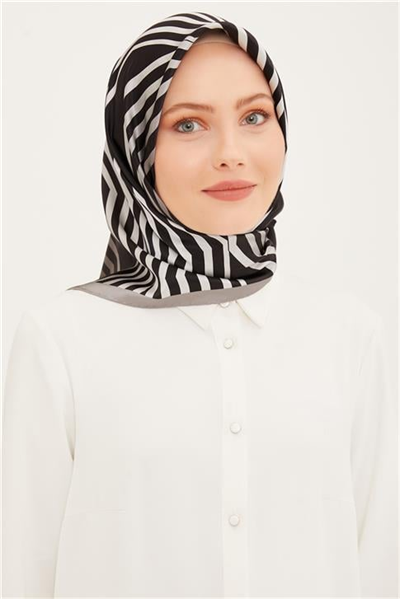 Armine Sura İpek Eşarp 23Ya8905 06