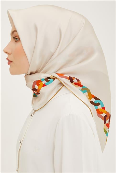 Armine Sura İpek Eşarp 23Ya8908 02