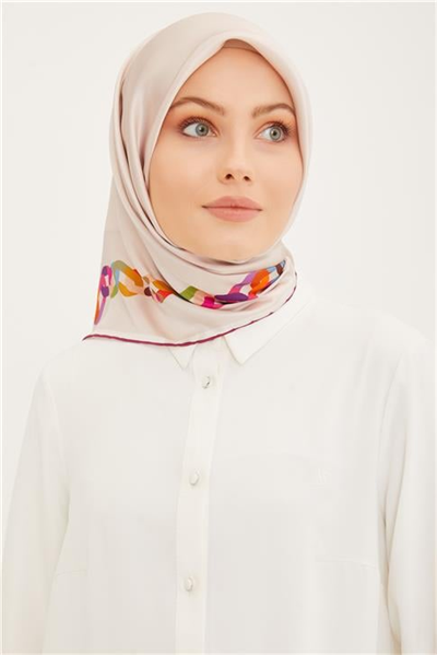 Armine Sura İpek Eşarp 23Ya8908 03