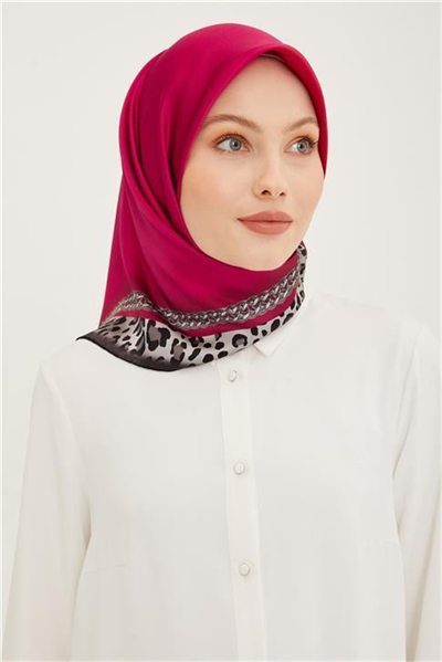 Armine Sura İpek Eşarp 23Ya8912 58 05