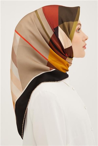 Armine Sura İpek Eşarp 23Ya8915 06
