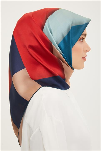 Armine Sura İpek Eşarp 23Ya8918 04