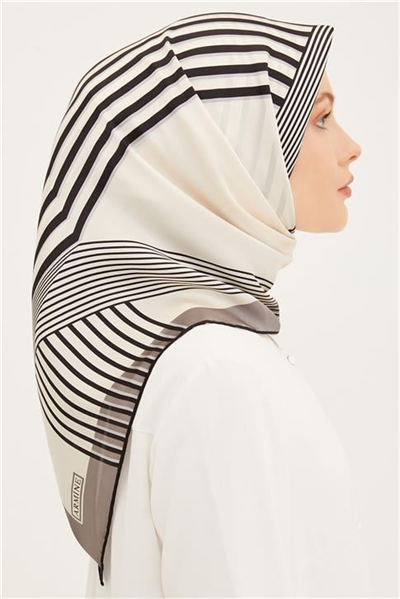 Armine Sura İpek Eşarp 23Ya8921 36