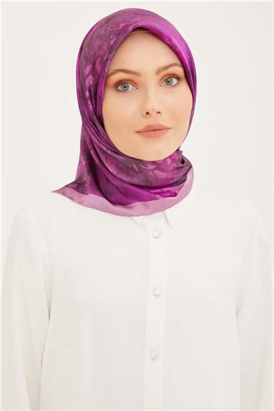 Armine Sura İpek Eşarp 23Ya8922 03