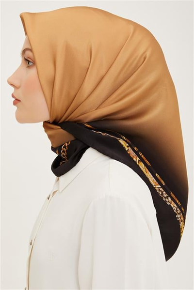 Armine Sura İpek Eşarp 23Ya8928 03