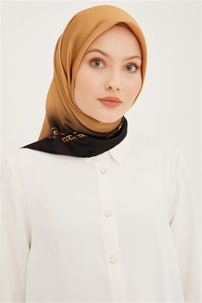 Armine Sura İpek Eşarp 23Ya8928 03