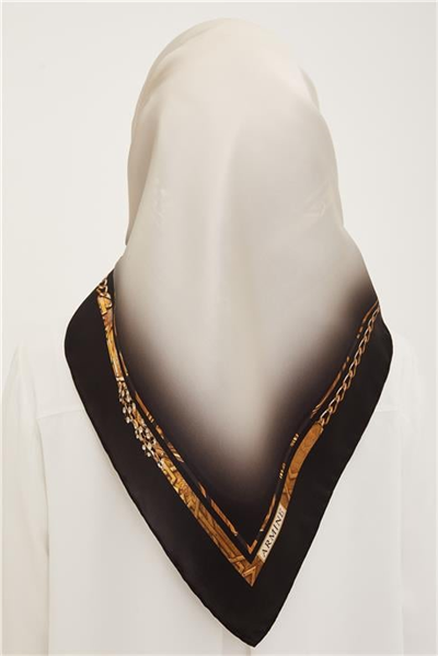 Armine Sura İpek Eşarp 23Ya8928 06