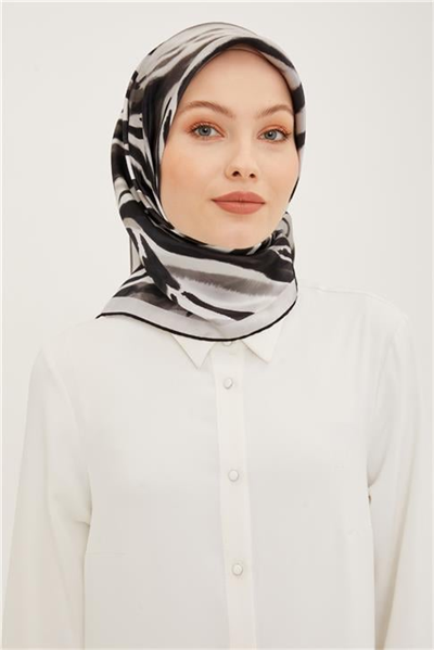 Armine Sura İpek Eşarp 23Ya8929 32