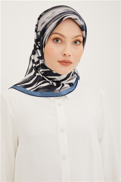 Armine Sura İpek Eşarp 23Ya8929 35