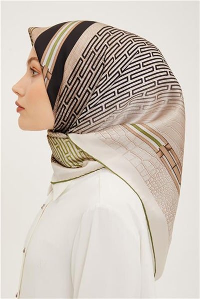 Armine Sura İpek Eşarp 23Ya8930 02