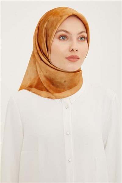 Armine Sura İpek Eşarp 23Ya8933 05