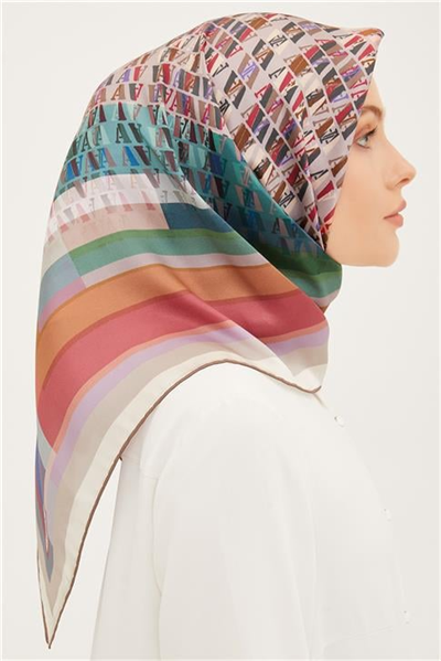 Armine Sura İpek Eşarp 23Ya8934 02