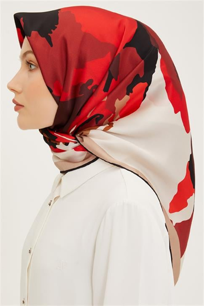 Armine Sura İpek Eşarp 23Ya8935 02