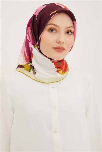 Armine Sura İpek Eşarp 23Ya8935 34