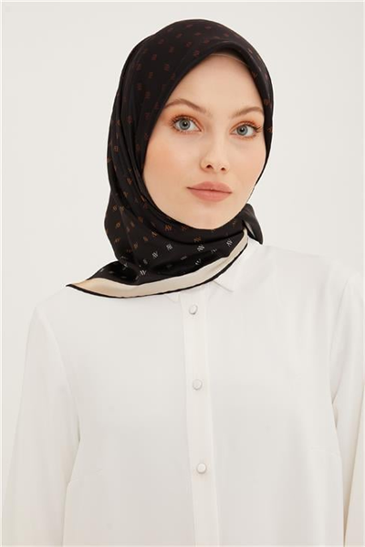 Armine Sura İpek Eşarp 23Ya8936 02