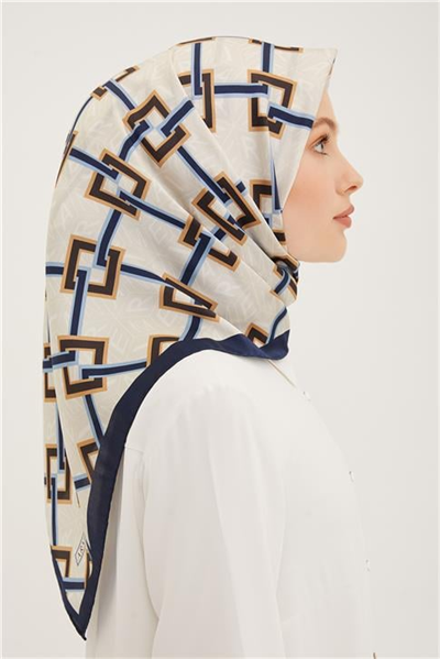 Armine Sura İpek Eşarp 23Ya8940 02
