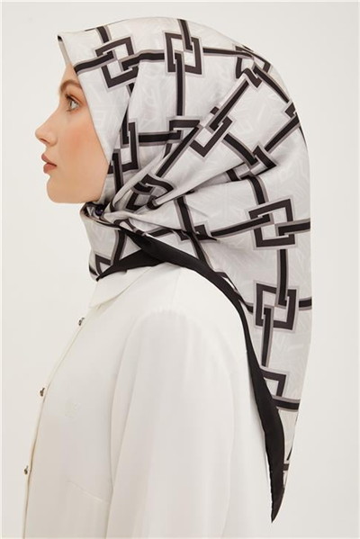 Armine Sura İpek Eşarp 23Ya8940 04