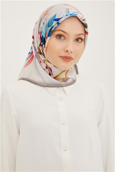 Armine Sura İpek Eşarp 23Ya8941 04