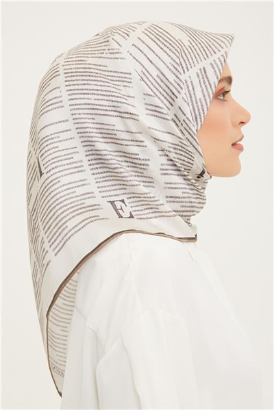 Armine Sura İpek Eşarp 23Ya8942 6 01