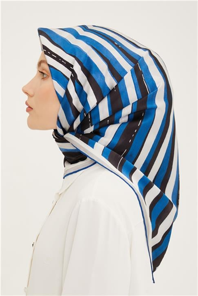 Armine Sura İpek Eşarp 23Ya8943 53