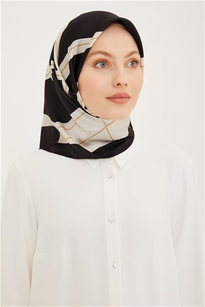 Armine Sura İpek Eşarp 23Ya8945 01
