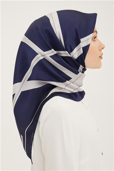 Armine Sura İpek Eşarp 23Ya8945 05