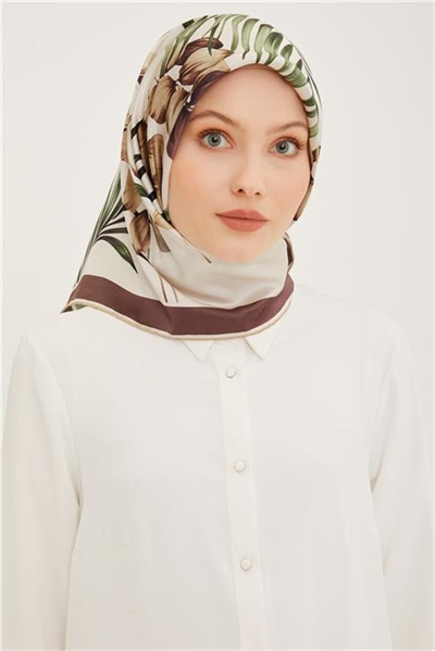 Armine Sura İpek Eşarp 23Ya8946 01