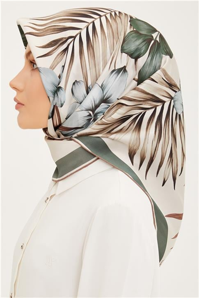 Armine Sura İpek Eşarp 23Ya8946 07